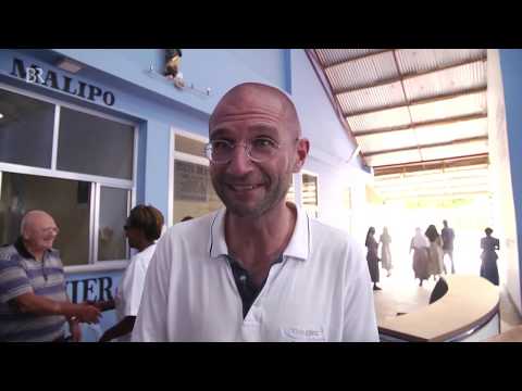 Klinik in Tansania: Ein Wasserburger hilft | BR24